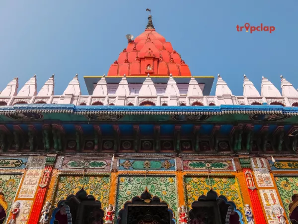 2. Pay homage at Hanuman Garhi