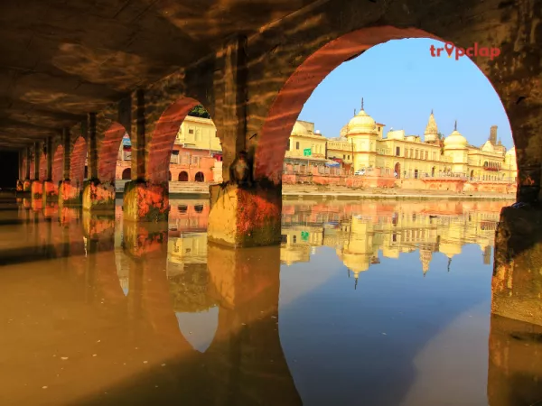 5. Visit Treta Ke Thakur