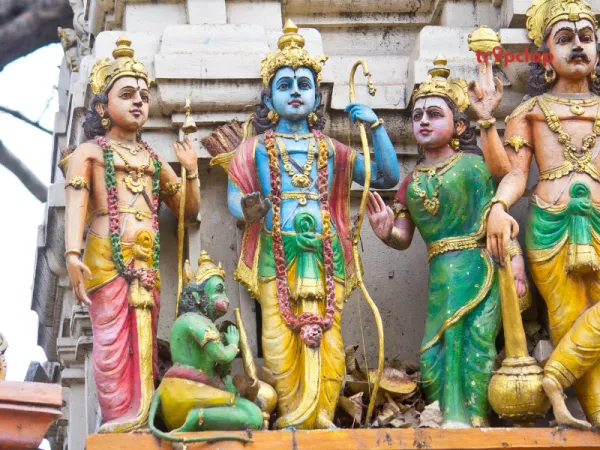 6. Educate yourself in Ramkatha Park