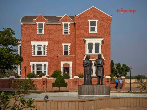 Visit Shyamji Krishna Varma Memorial