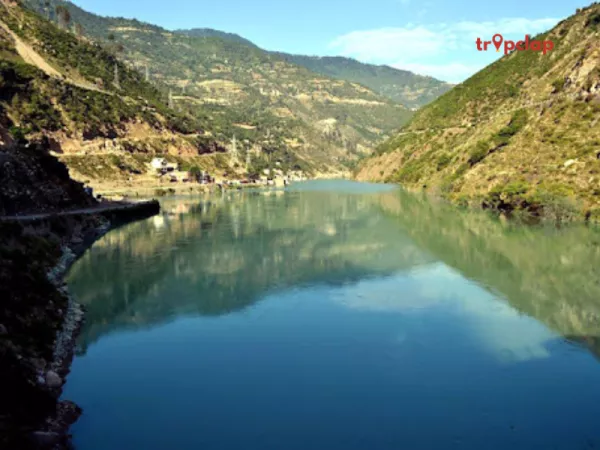 2. Chenab River