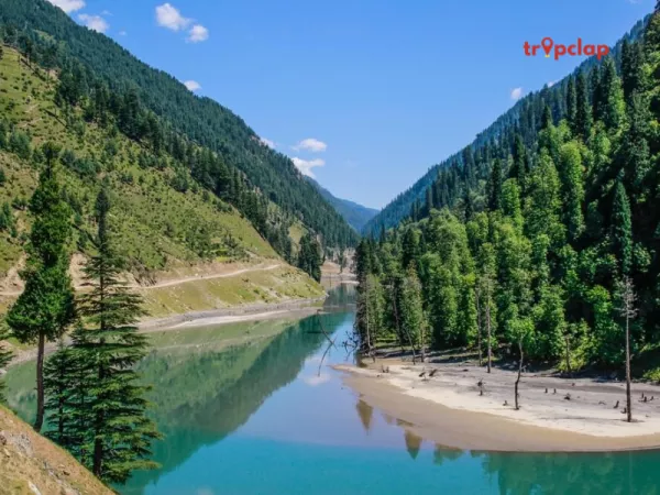 8. Neelum River