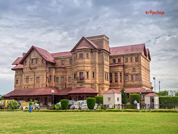 5. Amar Mahal Palace