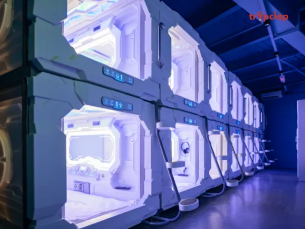 6. Hotel Astropods Airport, Mumbai