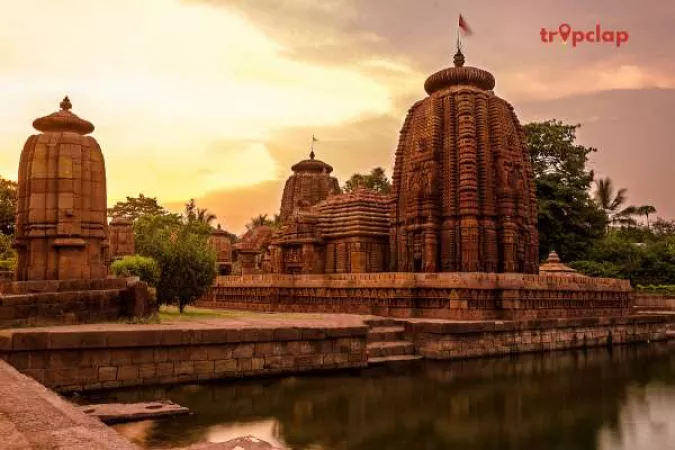 Odisha: Ancient Temples and Beaches