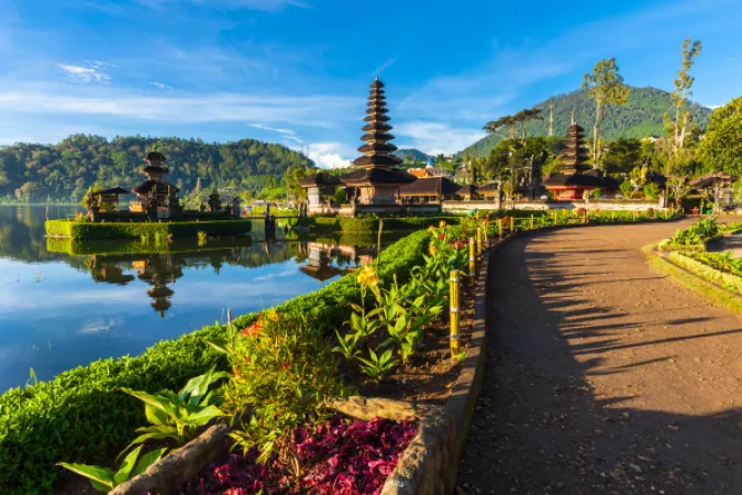 1. Bali: A Tropical Haven of Culture & Beauty