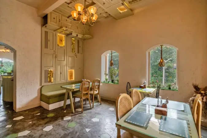 10. POACH – Kitchen | Espresso