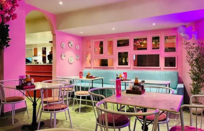 7. The Messy Door Cafe