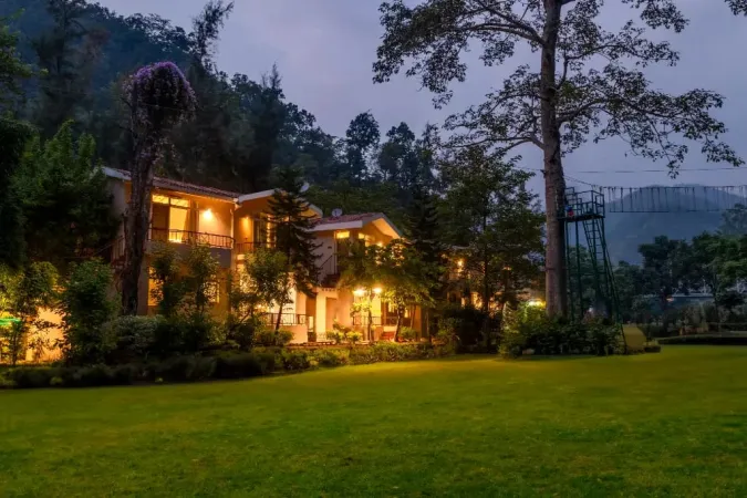 1. Corbett River Creek – Luxury Resort